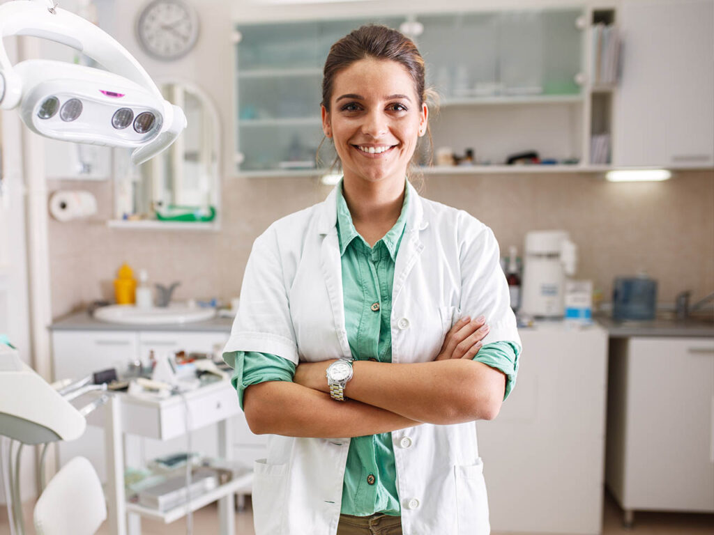 scopri Assicurazione professionale odontoiatra di Groupama Assicurazioni