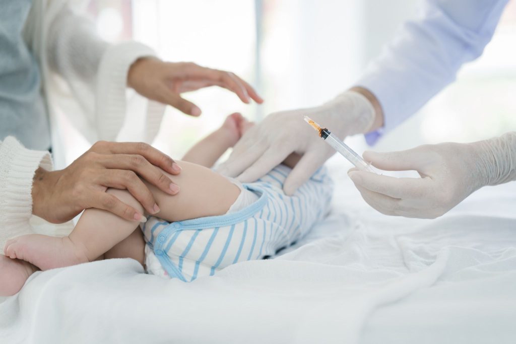 quando fare i vaccini durante il primo anno di vita del bambino